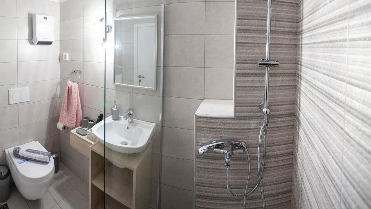 Luxury One Bedroom Aristophanes Apartment Athens Exterior photo