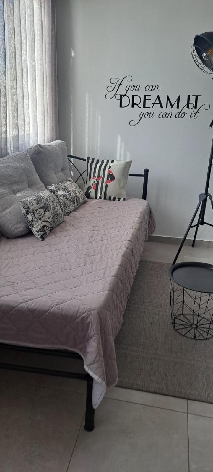Luxury One Bedroom Aristophanes Apartment Athens Exterior photo
